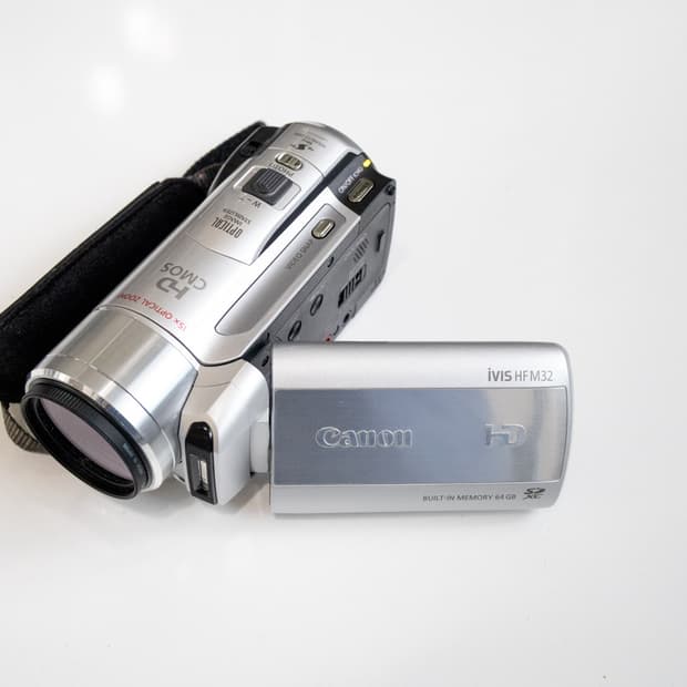 Canon Ivis HF M32 / 캐논 빈티지 캠코더