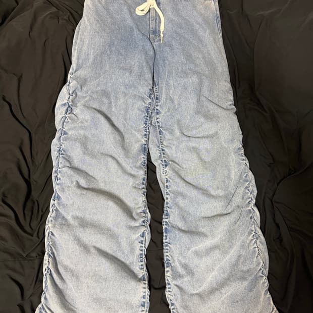 우영미 셔링 데님 팬츠