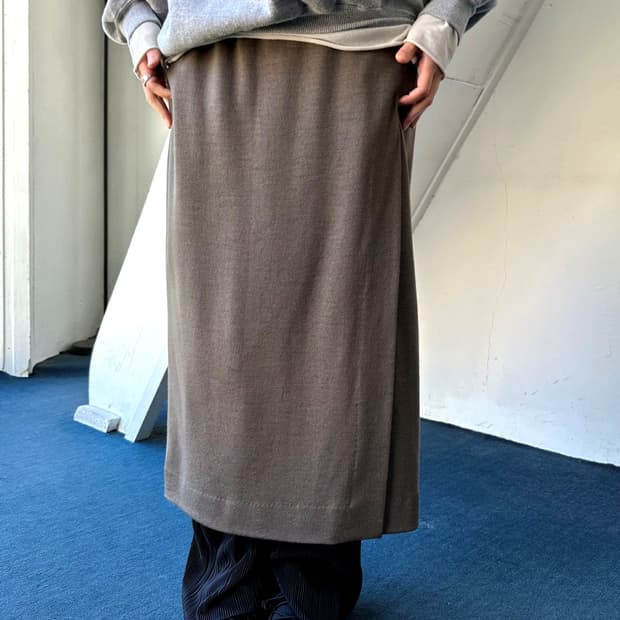 Moss knit slit design long skirt