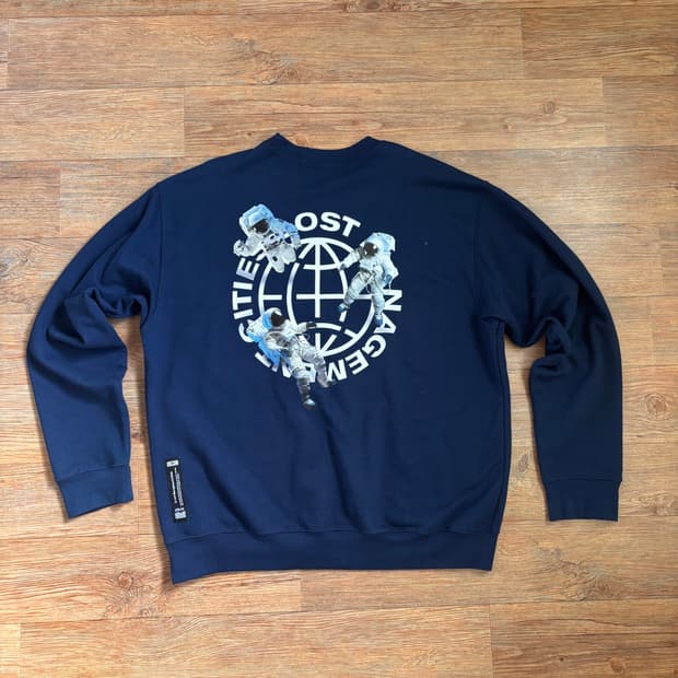 새제품급 LMC 맨투맨 티셔츠 박스핏 L 빅사이즈 그래픽 스페이스 