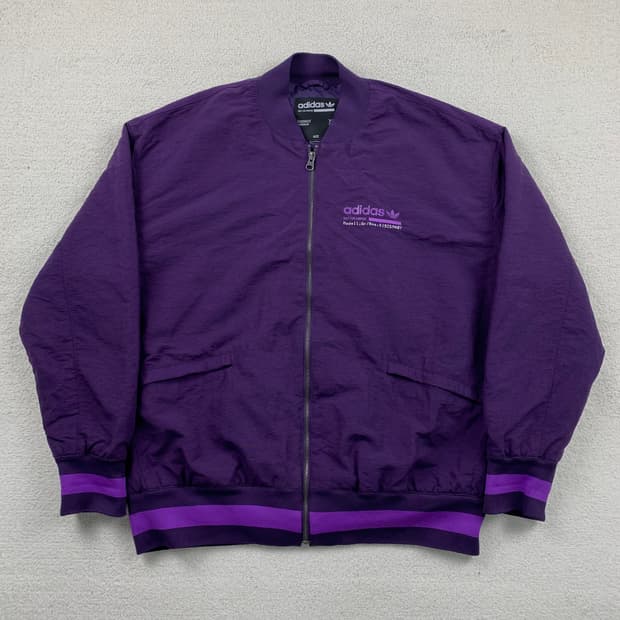 아디다스 오리지날스 나일론쉘 바시티 봄버 자켓 퍼플 