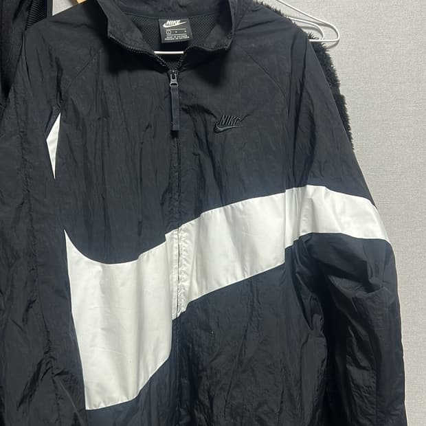 나이키 빅스우시 바람막이