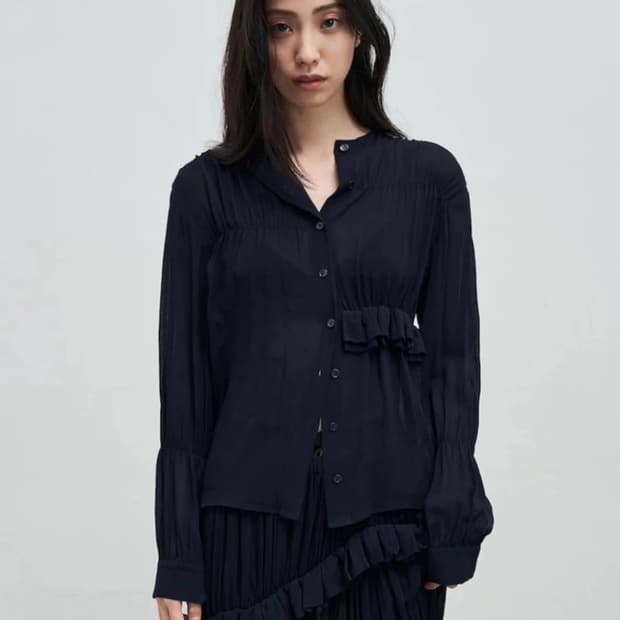 앙개 러플 블라우스 새상품 / anggae Ruffle Blouse