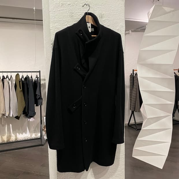 요지야마모토 뿌르옴므 19aw 스트랩 코트