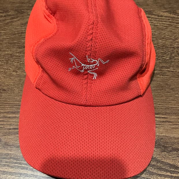 아크테릭스 메쉬캡 러닝캡