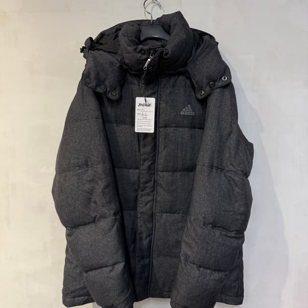 아디다스 챠콜 패딩