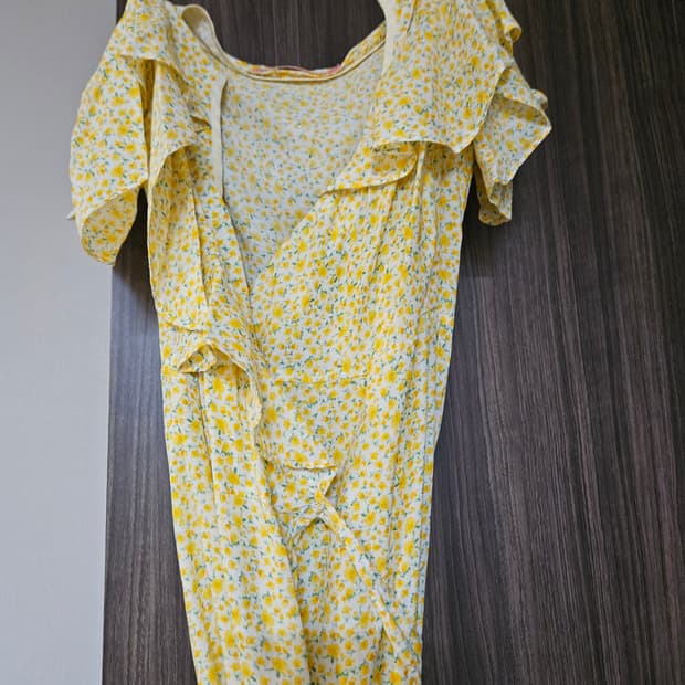 랭앤루 옐로우 플라워 랩원피스