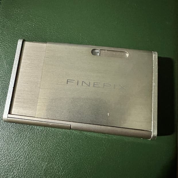 후지필름 파인픽스 z2