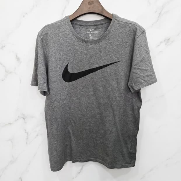 L,100 )) NIKE 나이키 반팔티셔츠! 그레이&블랙~