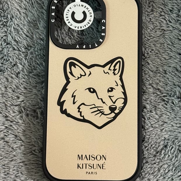 케이스티파이 16pro 메종키츠네