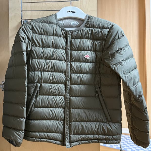 단톤 경량패딩 (카키)