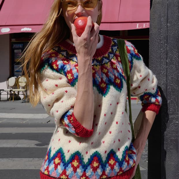 시티브리즈 지오 러브 라운드넥 니트