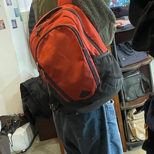 노스페이스 VALUT 오렌지 백팩
