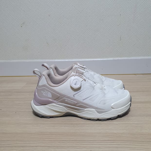 노스페이스 고어텍스 트레킹화 245