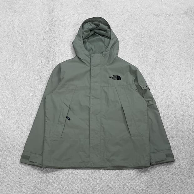 노스페이스 화이트라벨 맨톤 바람막이 자켓 카키