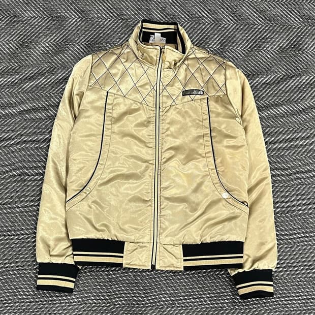 리복 y2k 퀼티드 패딩 v1168