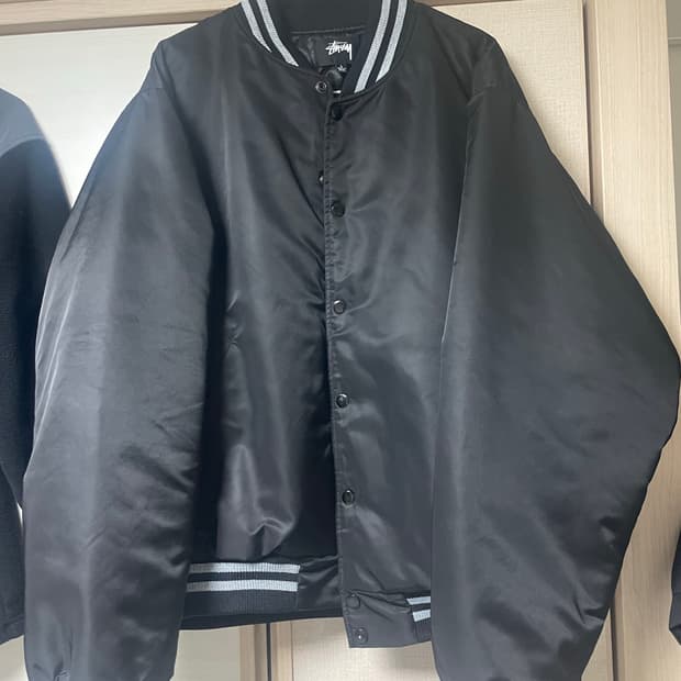 스투시 시퀸 사틴 자켓 블랙 L