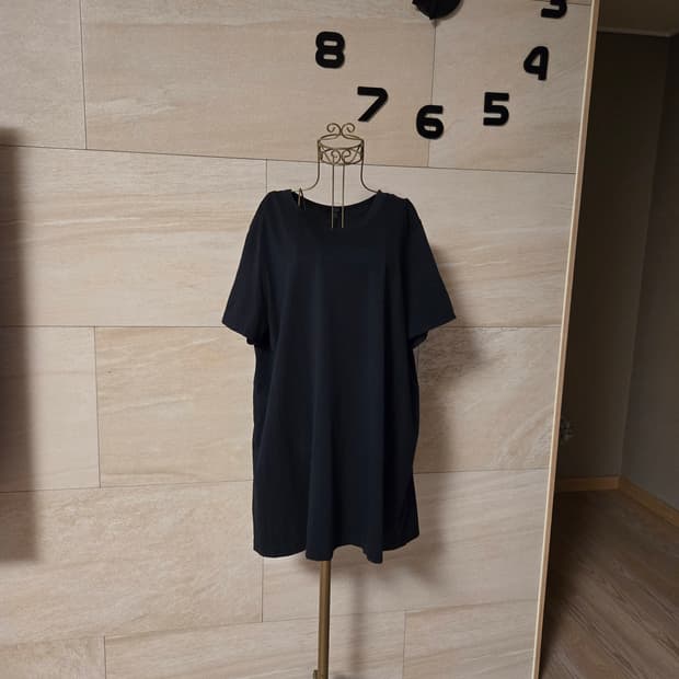 [m] COS 코스 플리츠 원피스
