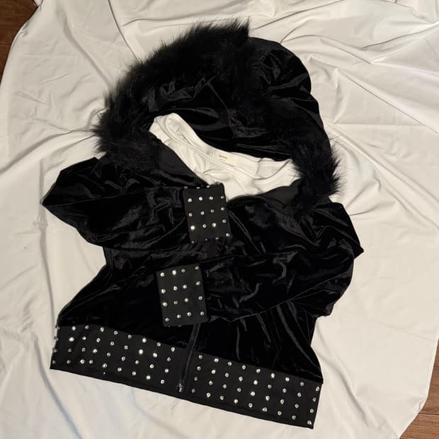 black velvet fur hooded zip-up
