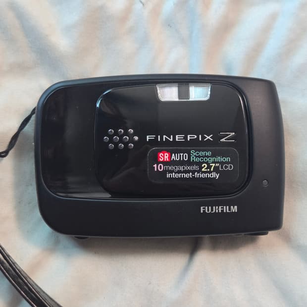 후지 파인픽스 Z30 레트로디카