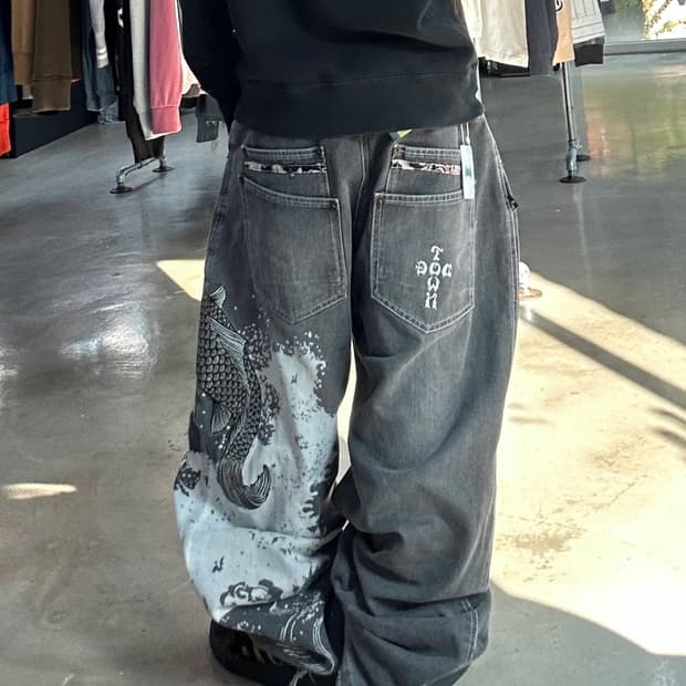 도그타운 오리엔탈 자수 흑청데님팬츠 