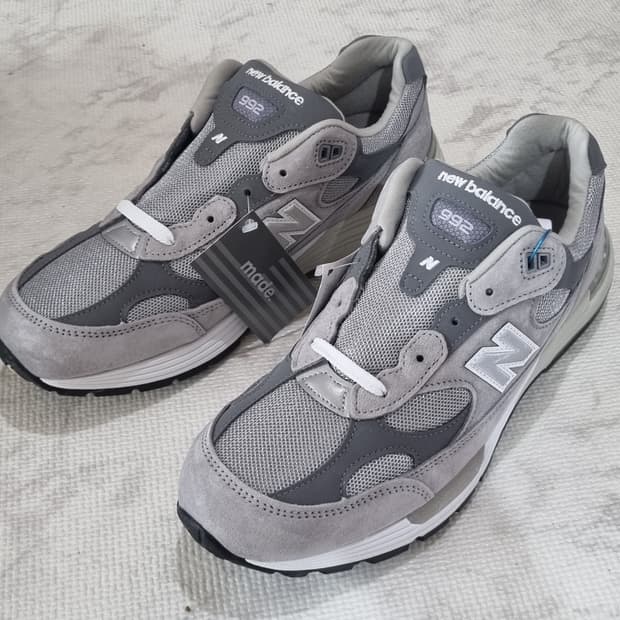 뉴발란스 992 gr 그레이 295