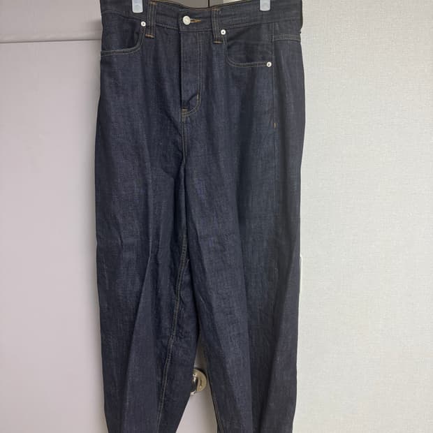 노운 와이드 커브드 인디고 데님 팬츠