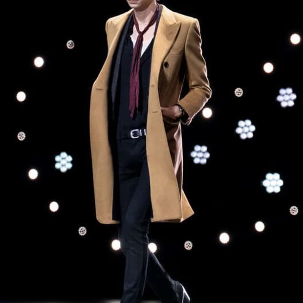 [안효섭님 착용] 셀린느 23fw 캐시미어 더블 브레스티드 코트