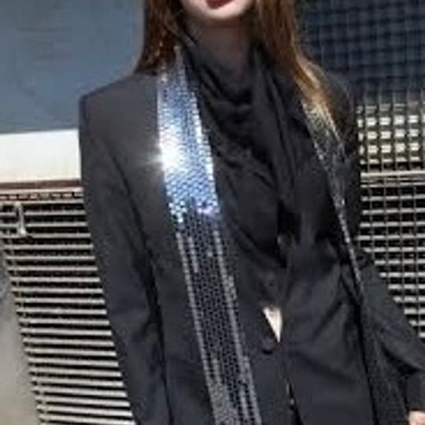 마틴 마르지엘라 미러볼 스카프 블레이저