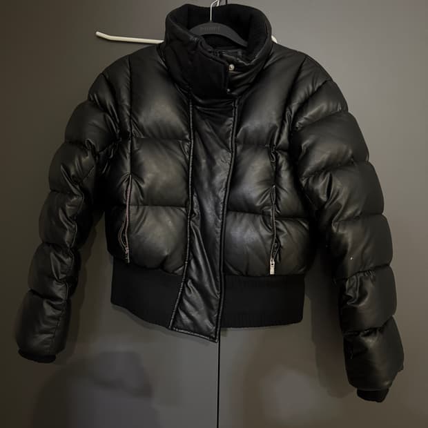 Givenchy 숏패딩 블랙 kids 14y 정품