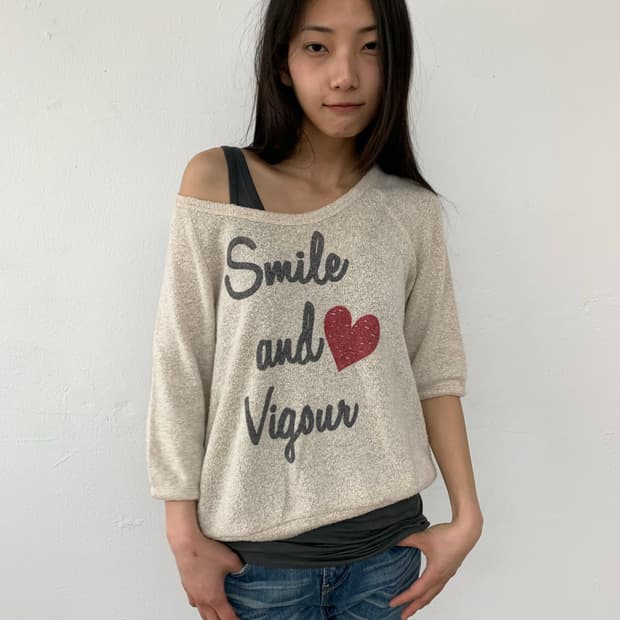 Summer knit offshoulder