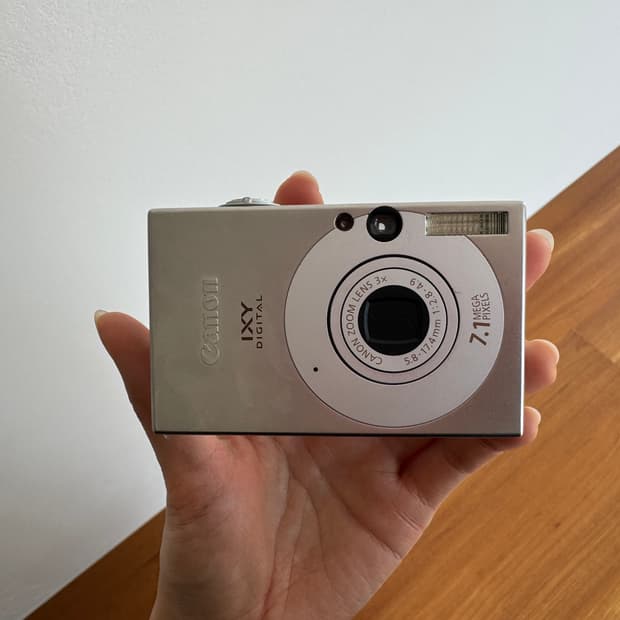 캐논 IXY10