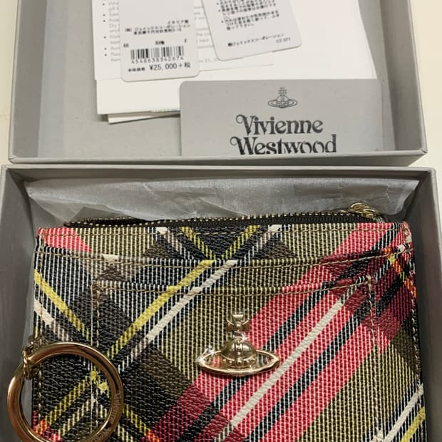 비비안웨스트우드 지갑 새상품
