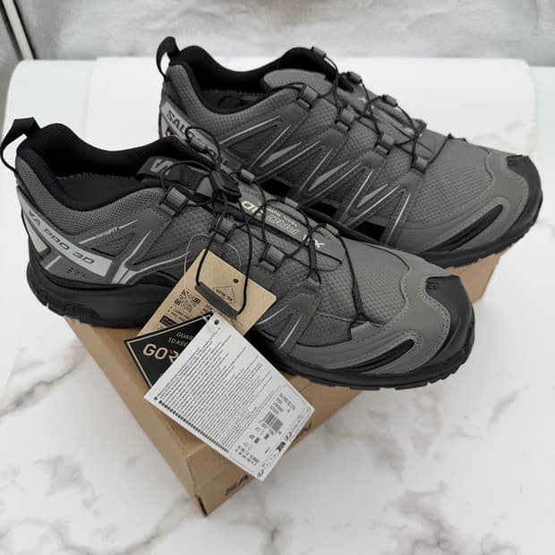 살로몬 XA 프로 3D GTX 퓨터 블랙 실버 클라우드