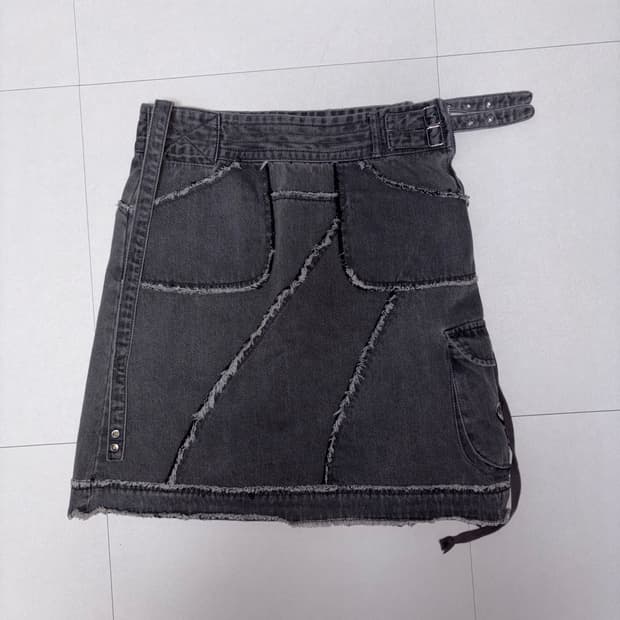 스마트어반유즈풀 우먼 플라워 포켓 스커트 (그레이/1 size)