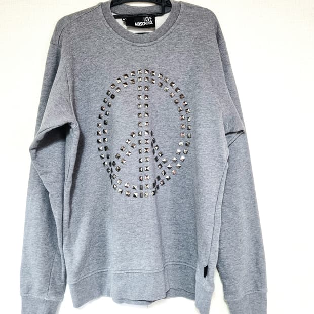 모스키노 정품 맨투맨 105사이즈