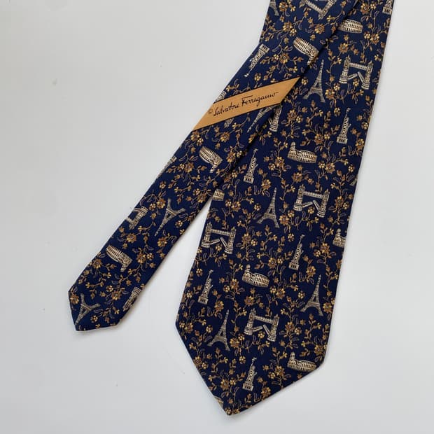 페레가모(Ferragamo) 명품 정품 넥타이