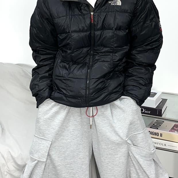 노스페이스 써밋시리즈 800 블랙 경량패딩