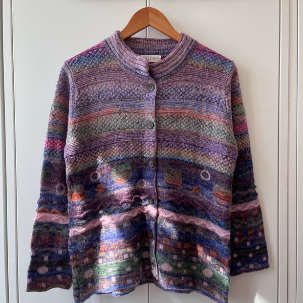 Beleeclub 미사깔 패턴 니트 가디건 임수정