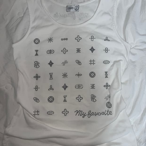 Cubic sleeveless 큐빅 나시 일본
