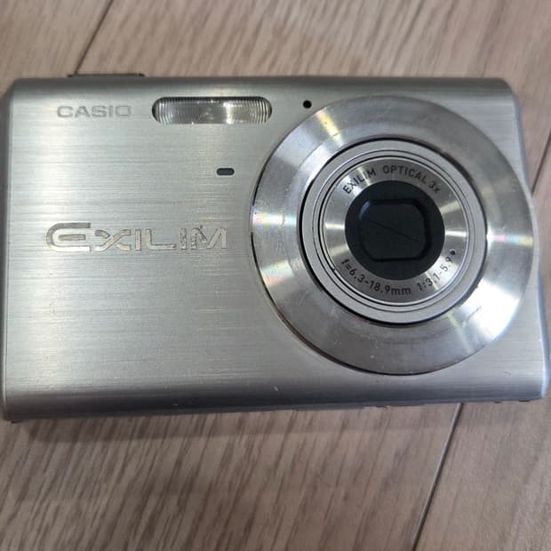 카시오 엑슬림 EX-Z60 디지털 카메라