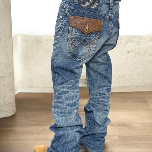 에드윈 웨스턴 레더 자수 디테일 워싱 데님팬츠