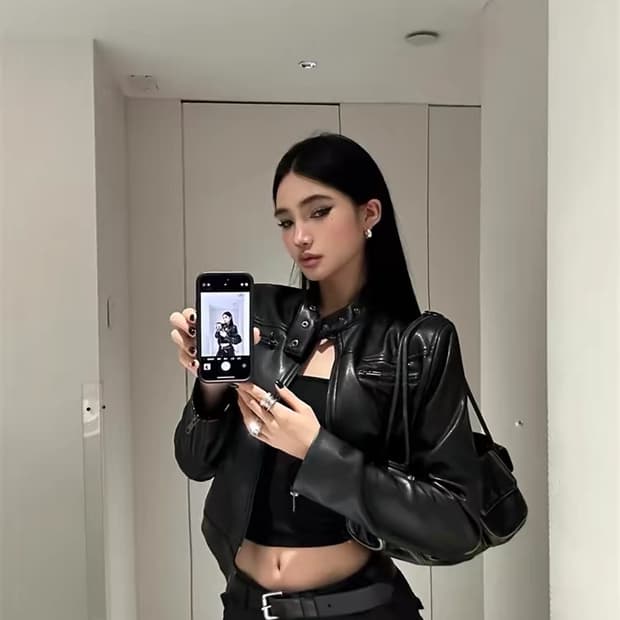 슬림 크롭 레더 바이커 자켓