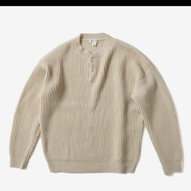 토마스모어 브로디 헨리넥 니트-아이보리