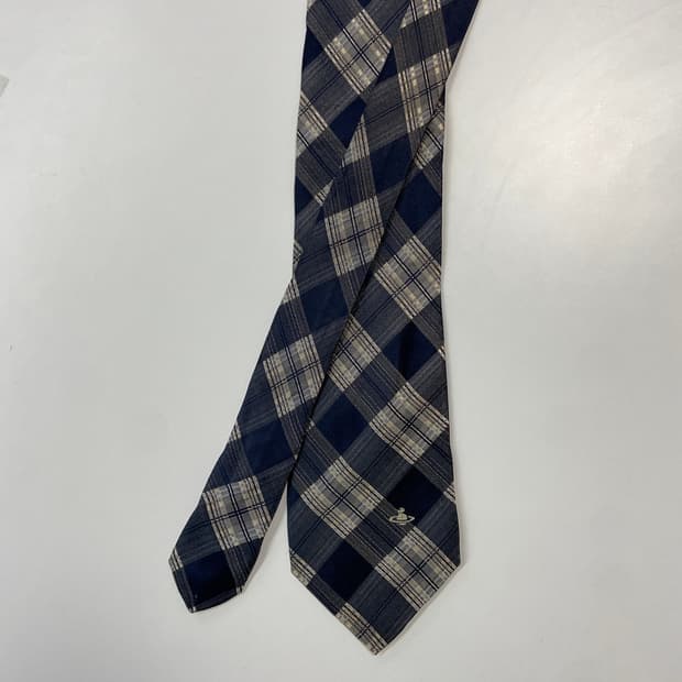 비비안웨스트우드 심플로고 정품 명품 넥타이(Vivienne)