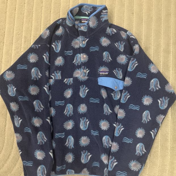 22SP 파타고니아 신칠라 스냅T 네이비 해초 패턴