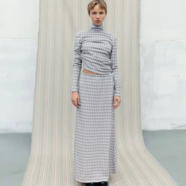 아모멘토 23fw 스커트