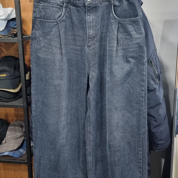 인사일런스 주름 원턱 와이드핏 데님 청바지 32(단면42)