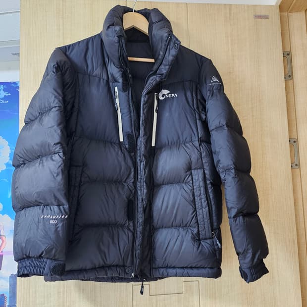 네파 패딩 800필파워 90사이즈