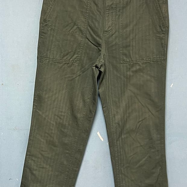 라코스테 남자 면바지 춘추 헤링본 치노팬츠 탱크그린 캐주얼 L 32